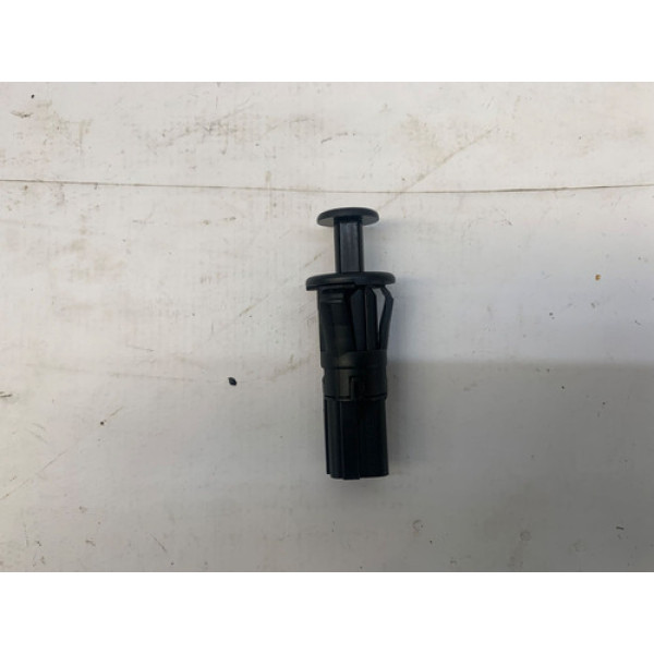 Interruptor Luz Porta Malas Renault Logan 2019 2024