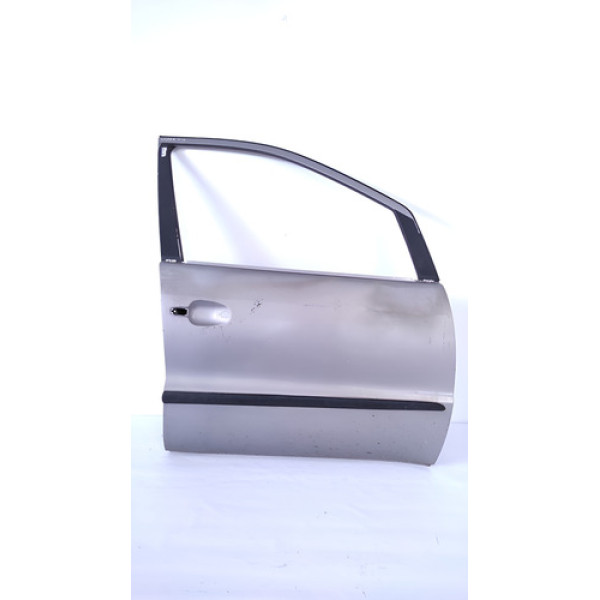 Porta Dianteira Direita Classe A 160 190 * Detalhe Prateado