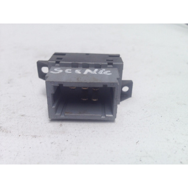 Botão Vidro Elétrico Dianteiro -  Renault Scenic