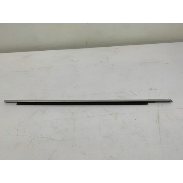 Pestana Externa Inferior Traseira Esquerda Fusion 2013 2018 Prateado