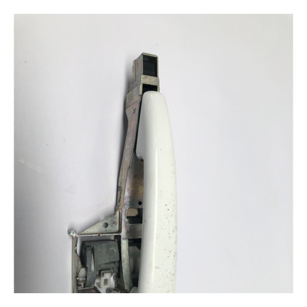 Maçaneta Externa Dianteira Direita Peugeot 308 2012 2014