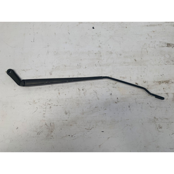 Braço Limpador Direito Para Brisa Peugeot 206 2001 2009 Direito