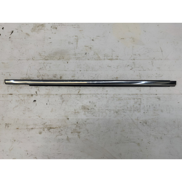 Pestana Externa Traseira Direita Nissan Versa 2015 2019