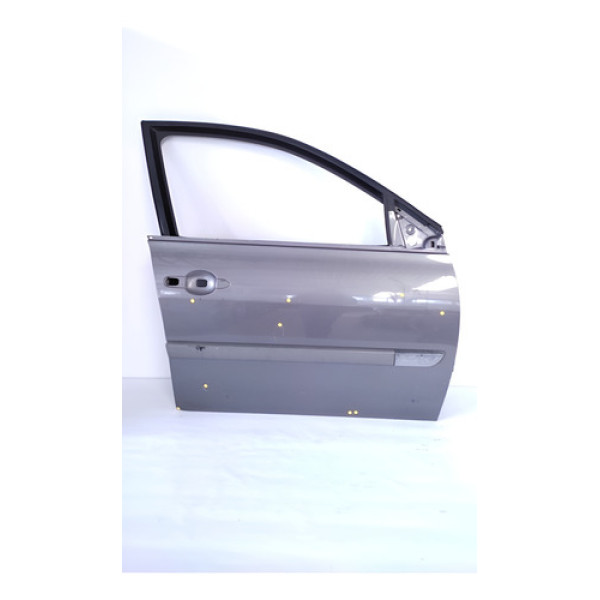 Porta Dianteira Direita Renault Megane 2006 2010 * Detalhe Dianteira Cinza-escuro