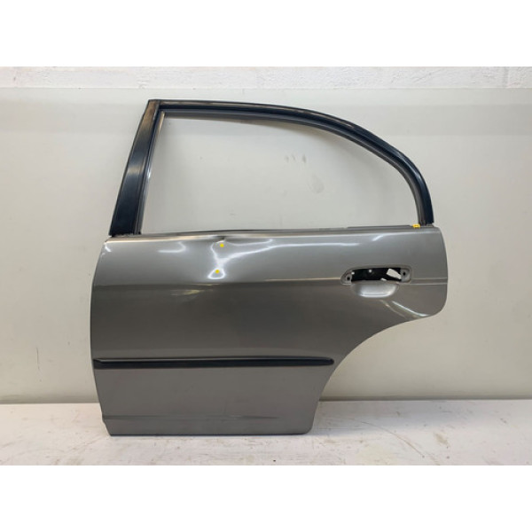 Porta Traseira Esquerda Civic 2001 2006 Cinza Detatlhe Traseira Esquerda Cinza