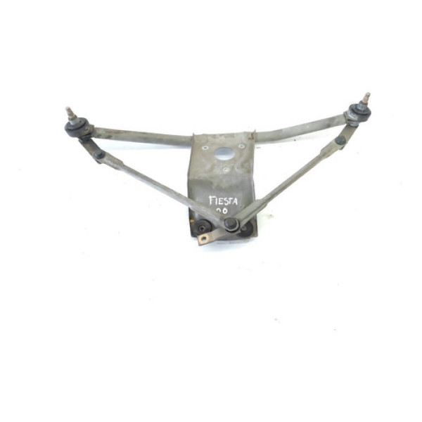 Máquina Galhada Ford Fiesta 2000