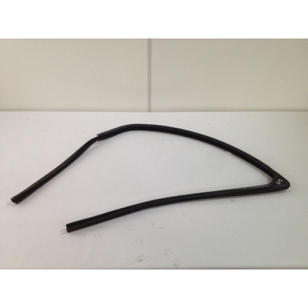 Borracha Do Vidro Dianteira Direita Renault Sandero 2012