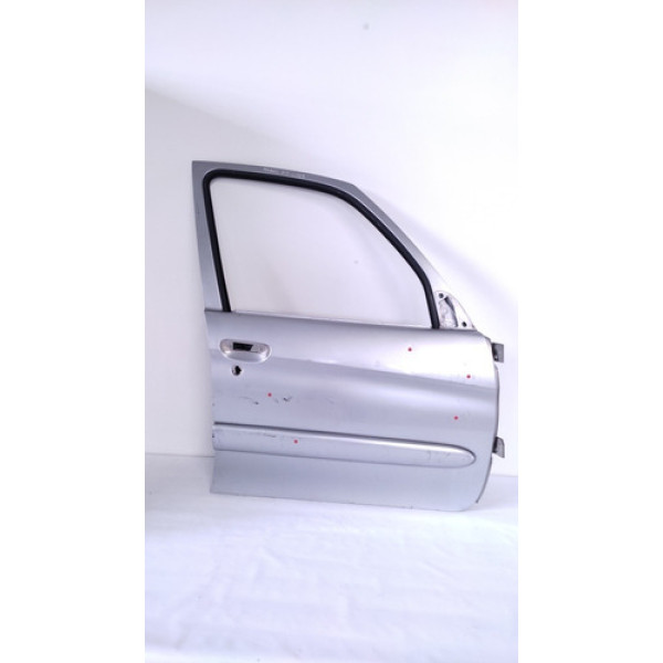 Porta Dianteira Direita Picasso 2008 * Detalhe
