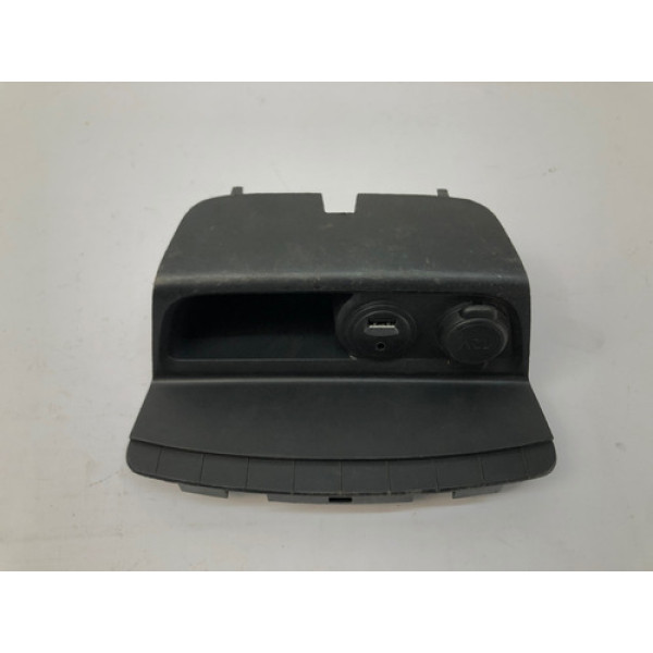 Moldura Tomada Usb 12v Painel Peugeot 208 2013 2016