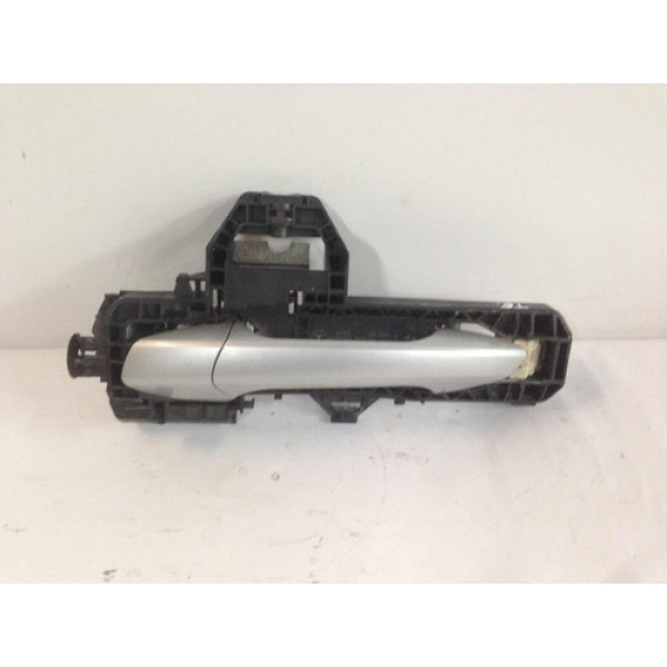 Maçaneta Externa Traseira Esquerda - C200 2008 2011