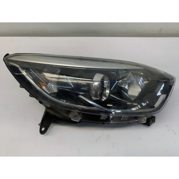 Farol Direito Renault Captur 1.6 2017 2020 Detalhe