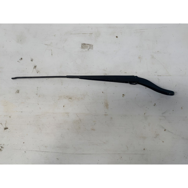 Braço Limpador Direito Para Brisa Renault Logan 2019 2024 Direito