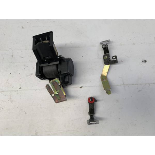 Cinta Com Trava Porta Malas Volvo V40 T4 Sw 2000 2004