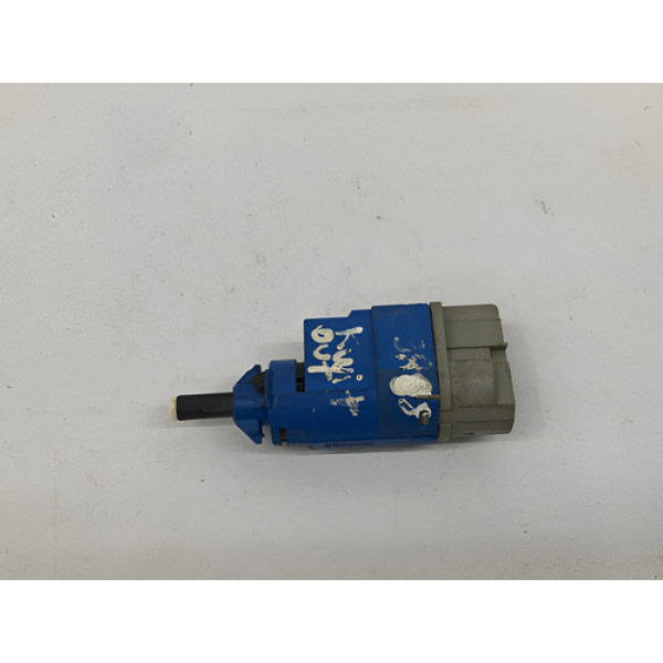 Interruptor Pedal Embreagem Renault Kwid 2017 2019