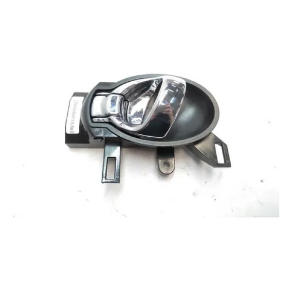 Maçaneta Interna Dianteira Traseira Esquerda March 2015 2016