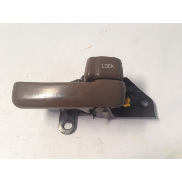 Maçaneta Interna Traseira Esquerda Toyota Camry 1992 1997