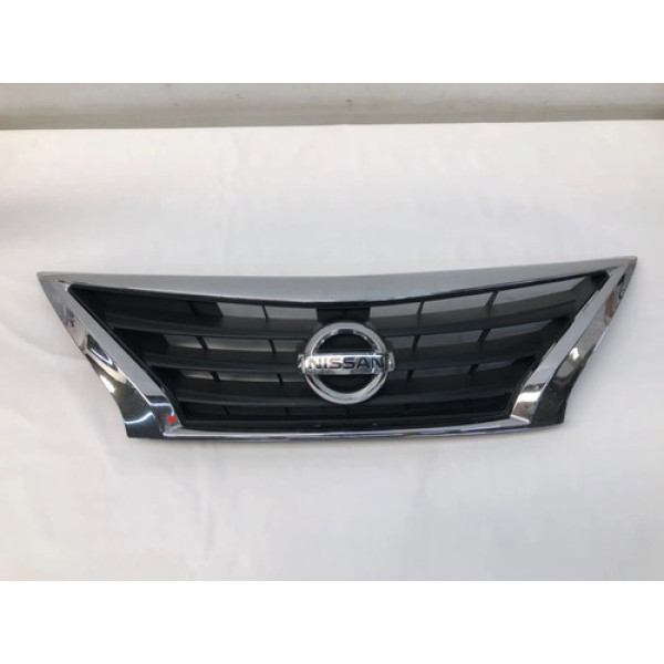 Grade Para Choque Dianteiro Nissan Versa 2015 2019 Detalhe Preto Brilhante