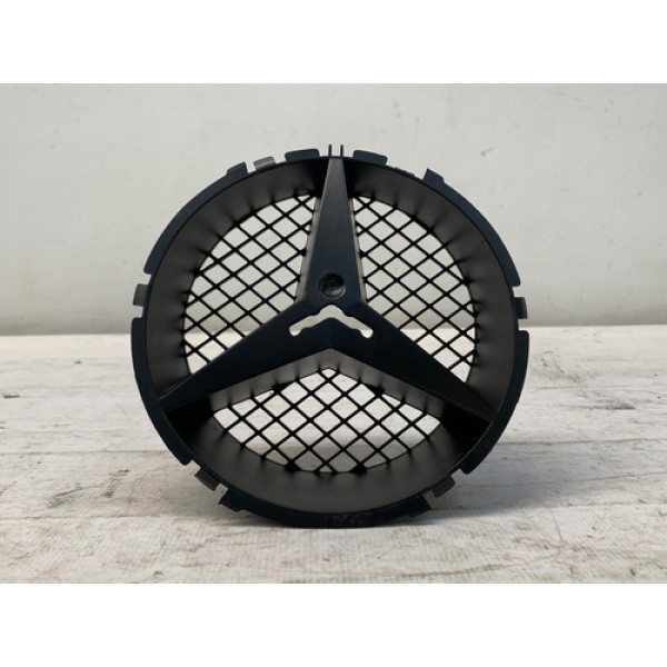 Emblema Grade Frontal Mercedes C180 2011 2012 Detalhe