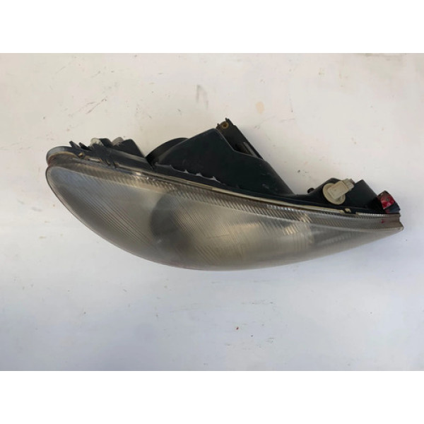 Farol Dianteiro Direito Peugeot 206 1999 2009 Direito/passageiro