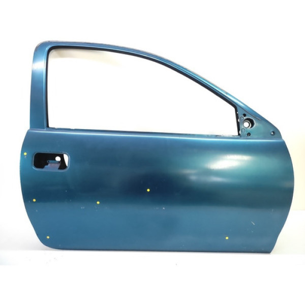 Porta Direita Chevrolet Corsa 1994 2001 2p * Detalhe 