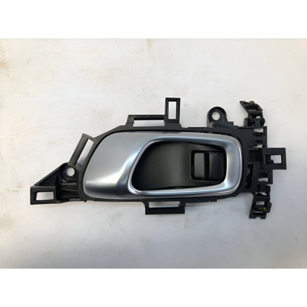 Maçaneta Interna Traseira Esquerda Honda Hrv 2022 2025 Prateado Traseira