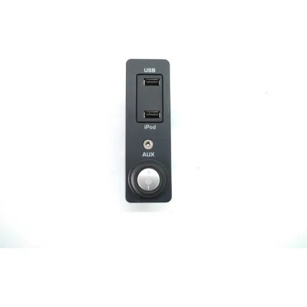 Conector Usb iPod Tomada Energia 12v Evoque 2011 2012 