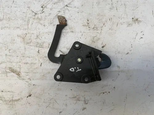 Trava Banco Traseira Direita Peugeot 106 2 Portas 1994 1996