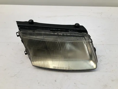 Farol Direito Volkswagen Passat 1997 2000 Direito/passageiro
